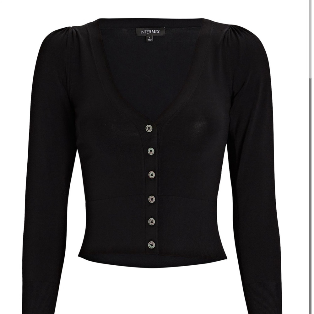 BNWT Intermix Nellie V Neck